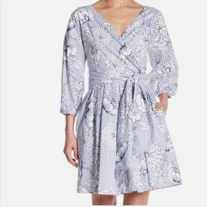 Alexia Admor Floral Wrap Dress in Blue and White